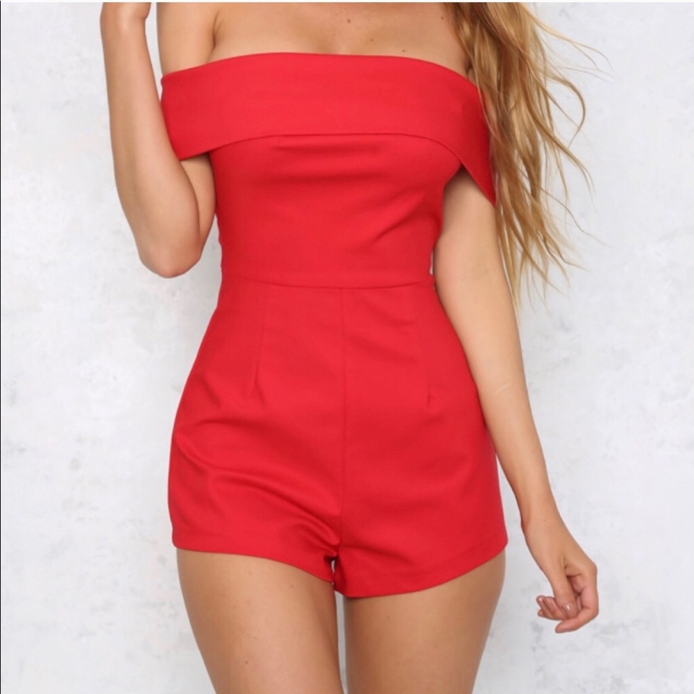 Hello Molly off shoulder romper